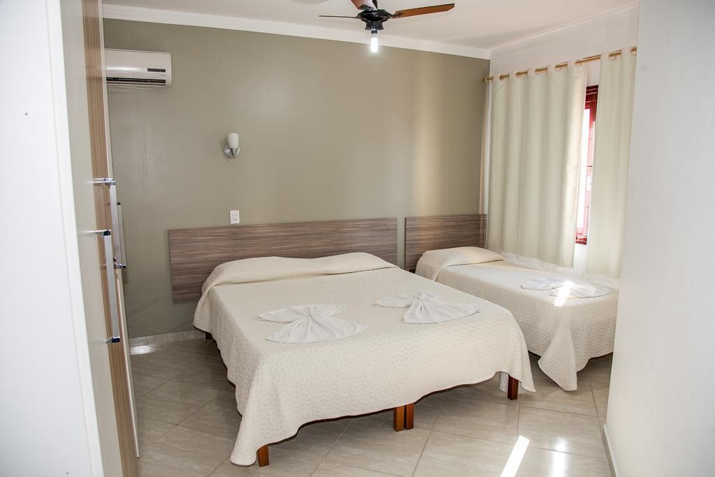 Residencial Ilha Dourada Hotel โกเวร์นาดอร์ เซลโซ รามอส ห้อง รูปภาพ