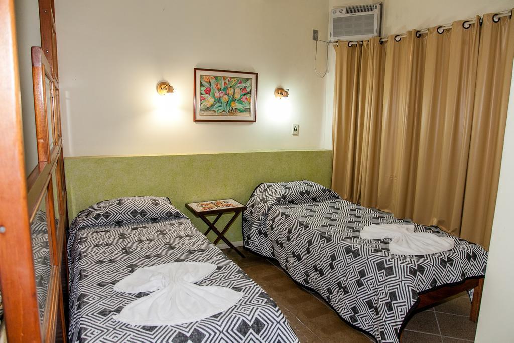 Residencial Ilha Dourada Hotel โกเวร์นาดอร์ เซลโซ รามอส ห้อง รูปภาพ