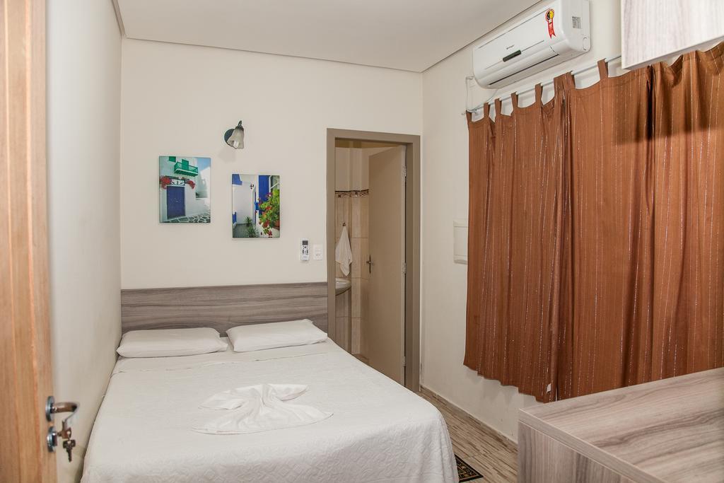 Residencial Ilha Dourada Hotel โกเวร์นาดอร์ เซลโซ รามอส ห้อง รูปภาพ